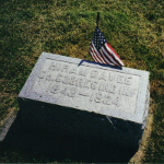 Hiram Davee's gravestone