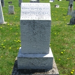 James R. McMahan's gravestone