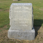 Leander Trinkle's gravestone